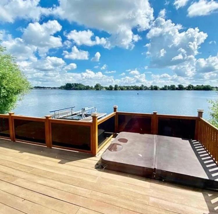 Heaven Home Чичестър Екстериор снимка